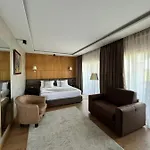 Resort Agroturizem Kodra E Kuajve