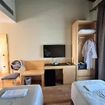 Resort Agroturizem Kodra E Kuajve Škalngur