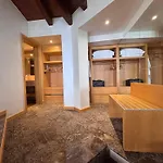 Resort Agroturizem Kodra E Kuajve Škalngur