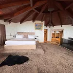 Resort Agroturizem Kodra E Kuajve Škalngur