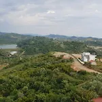 Agroturizem Kodra E Kuajve 4* Škalngur