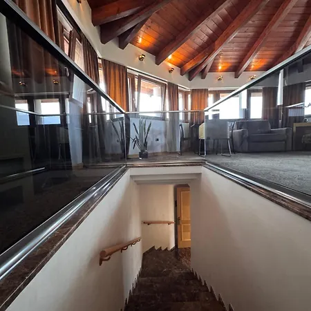 Agroturizem Kodra E Kuajve Resort Škalngur