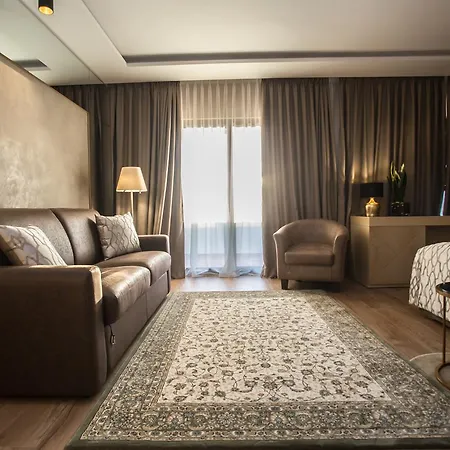 Agroturizem Kodra E Kuajve 4* Škalngur