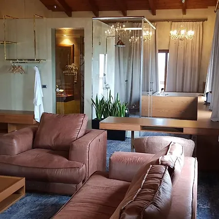 Agroturizem Kodra E Kuajve 4*