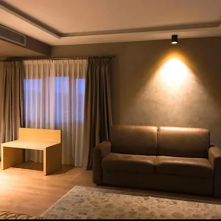 Agroturizem Kodra E Kuajve 4* Shkallnur