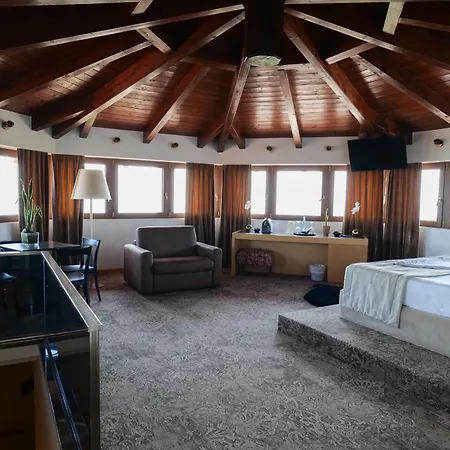 Semesteranläggning (resort) Agroturizem Kodra E Kuajve Škalngur