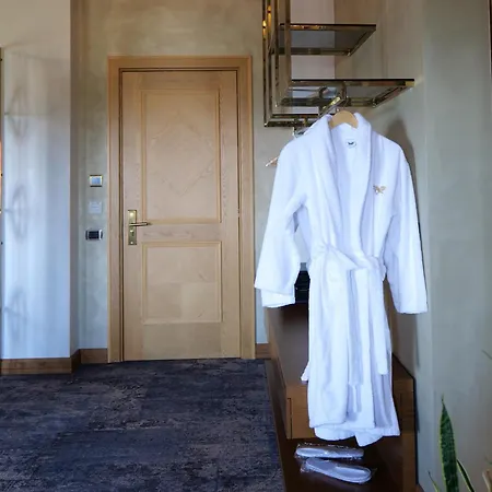 Agroturizem Kodra E Kuajve 4*