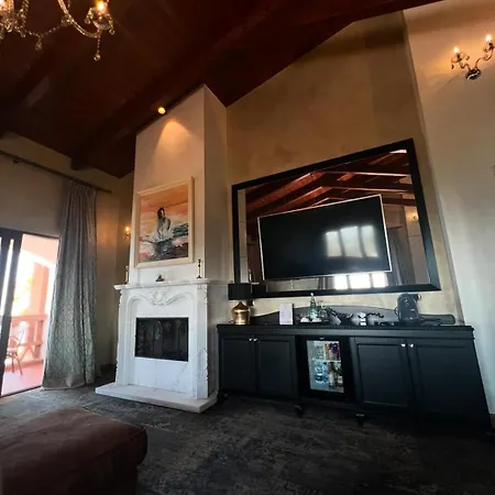 Semesteranläggning (resort) Agroturizem Kodra E Kuajve Škalngur