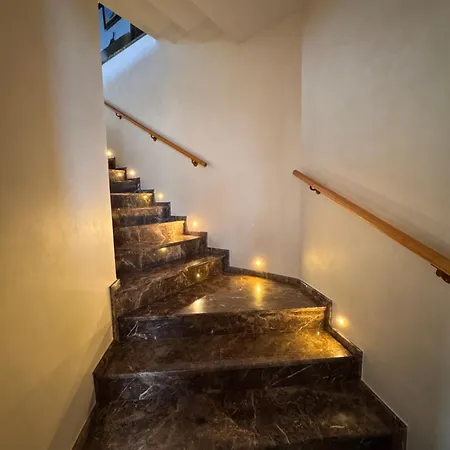 Agroturizem Kodra E Kuajve Škalngur