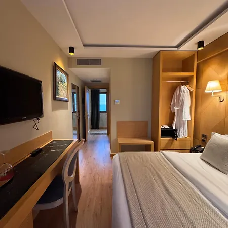 Agroturizem Kodra E Kuajve Resort