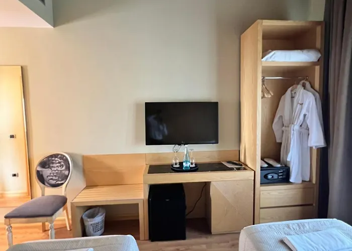 Resort Agroturizem Kodra E Kuajve Škalngur