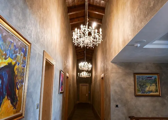 Agroturizem Kodra E Kuajve 4*