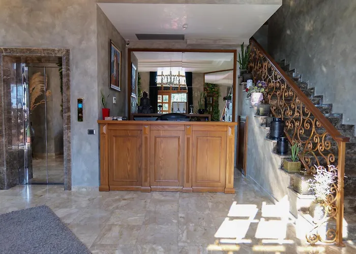 Agroturizem Kodra E Kuajve Resort 4*