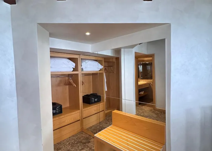 Agroturizem Kodra E Kuajve Resort 4*