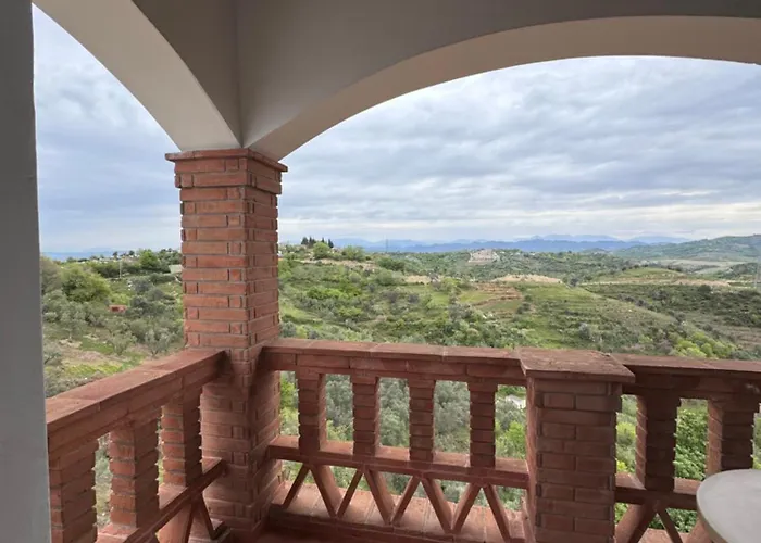 Resort Agroturizem Kodra E Kuajve 4*