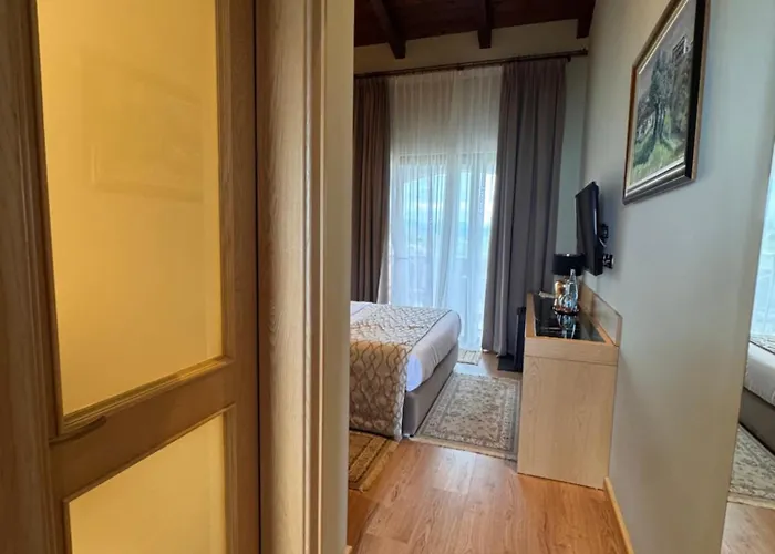 Agroturizem Kodra E Kuajve Resort