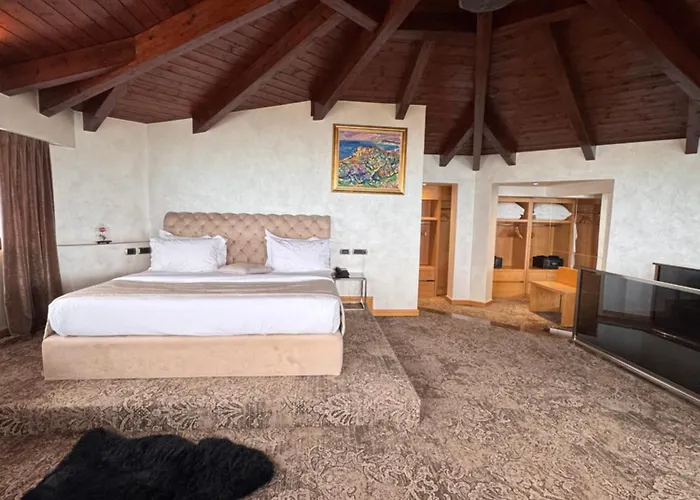 Resort Agroturizem Kodra E Kuajve Škalngur