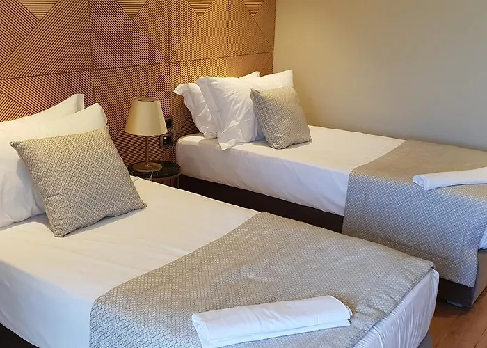 Resort Agroturizem Kodra E Kuajve Shkallnur