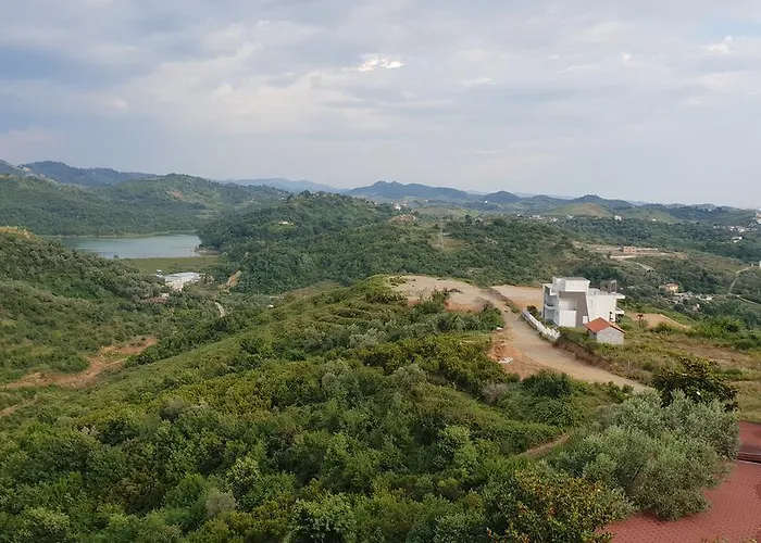 Agroturizem Kodra E Kuajve 4* Shkallnur