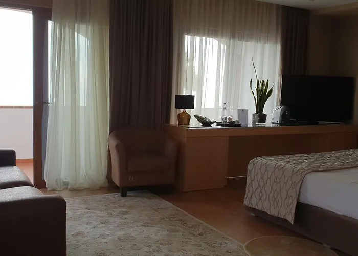 Agroturizem Kodra E Kuajve Resort