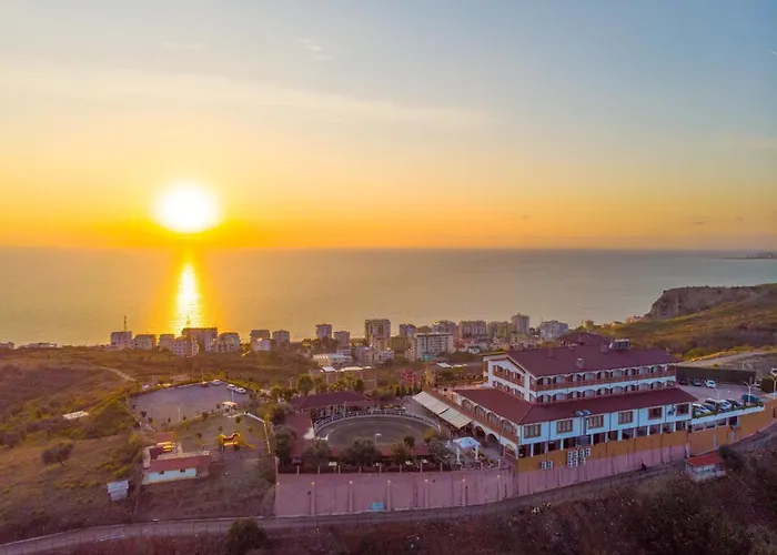 Agroturizem Kodra E Kuajve Shkallnur
